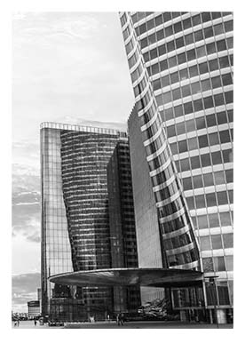 La Defence 50x70 