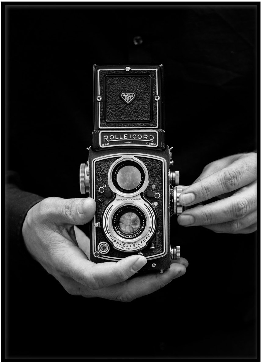 Retro camera 50x70